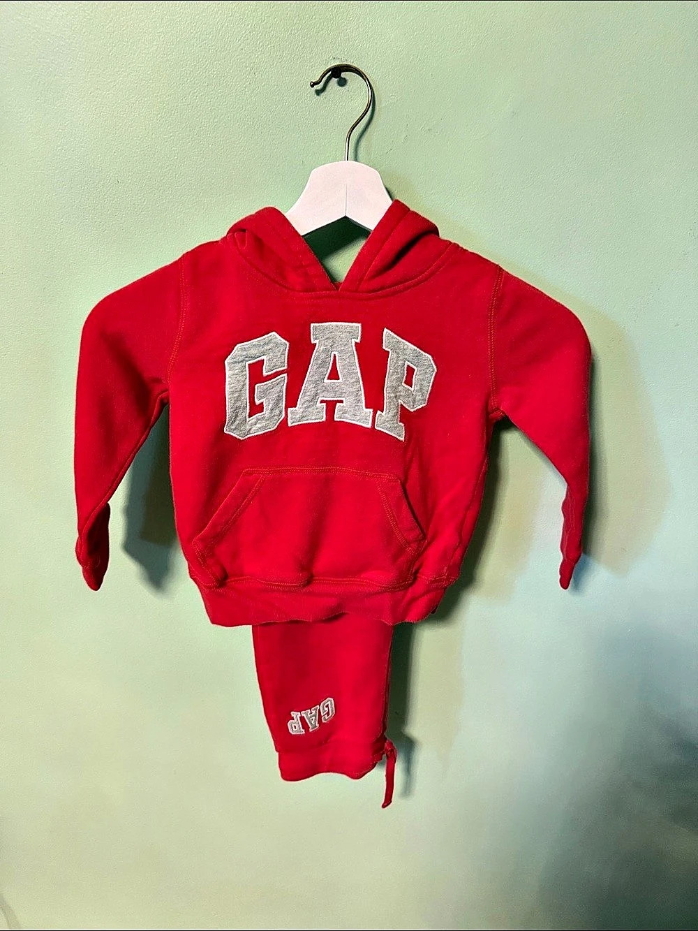 baby GAP Boys Size 4 Red Hoodie Set